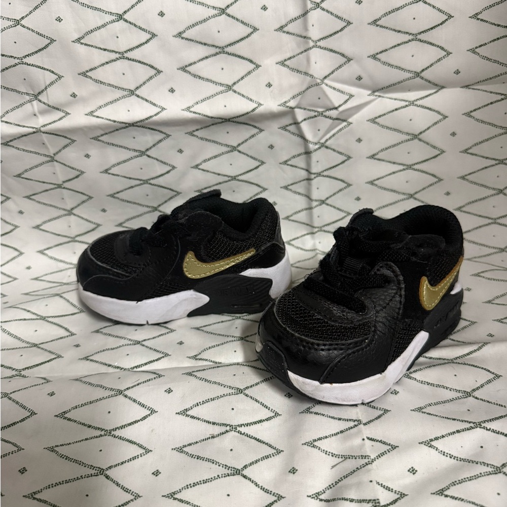 Nike Kids Black and Gold Mini Sneakers